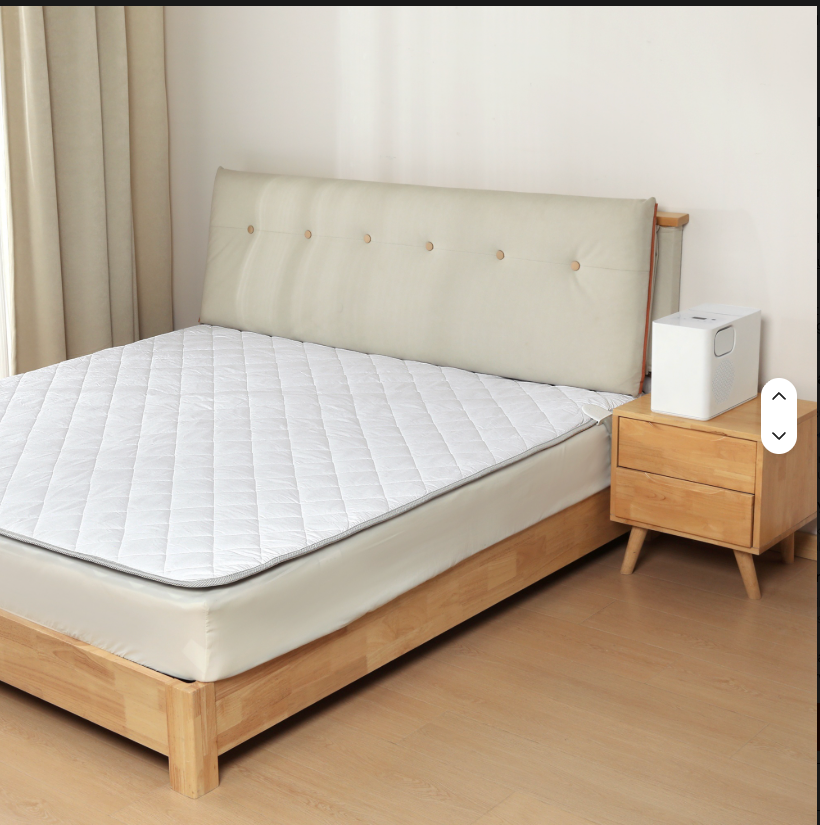 Water-Circulated Cooling and Heating Mattress Pad System